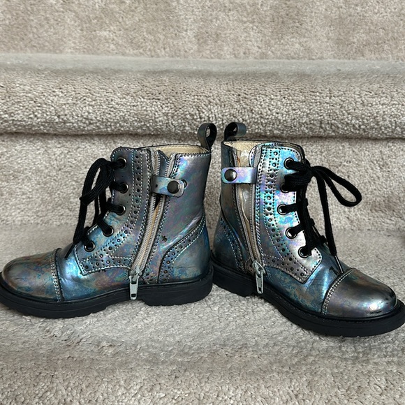 Boots by Naturino for girls size 26 EU - 9.5 US ;16.2cm closure Zipper and laces - Picture 3 of 14